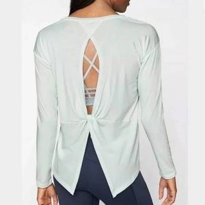 Athleta Light Green Workout Long Sleeve Top Size XS